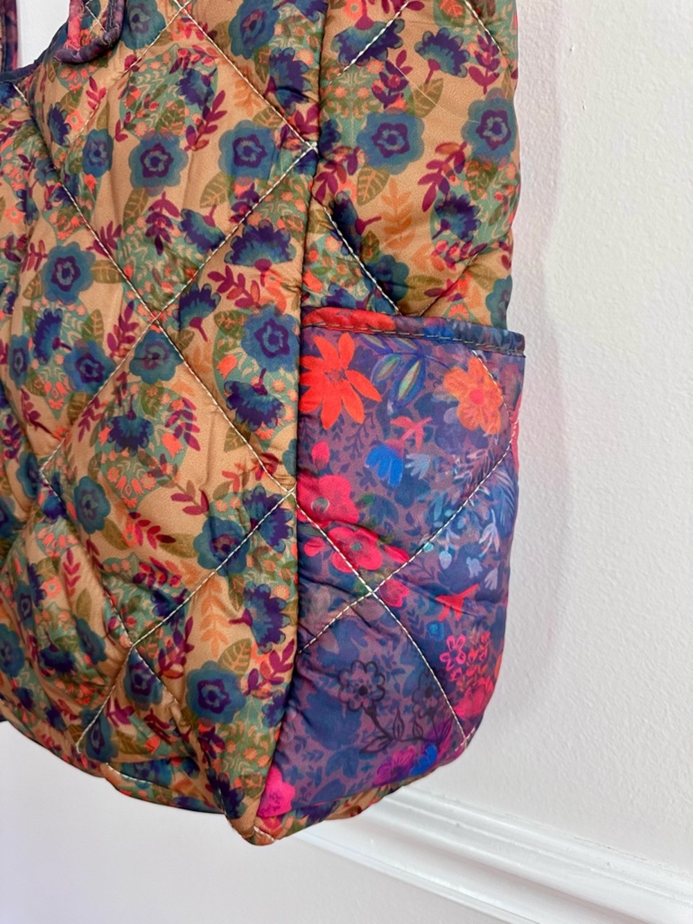 Natural life reversible floral tote bag. Puffy, quilted. Beach bag, boho.